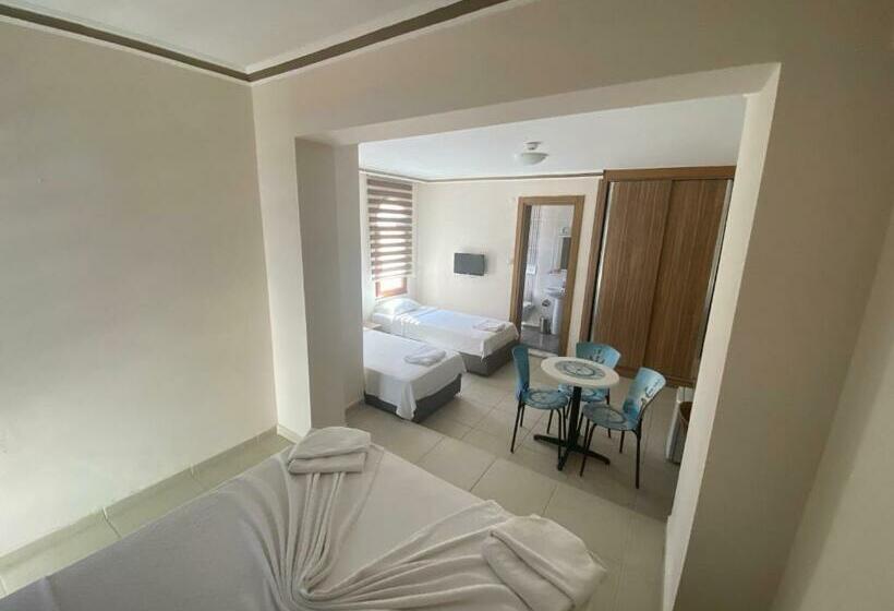 اتاق لوکس چهار تخته, Astoria Life