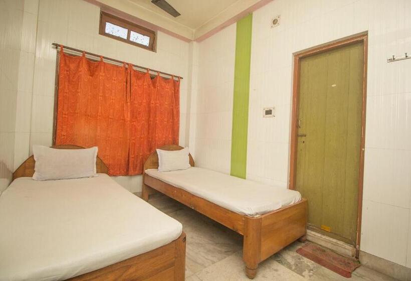 Номер Basic, O Kanchanjanga Tourist Lodge