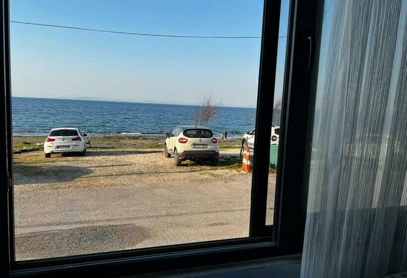 اتاق خانوادگی, Comfort Sui̇tes Urla
