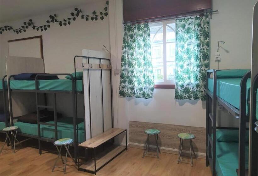 Семейный Номер, A Casa Da Herba