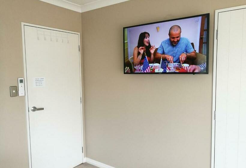 Quarto Estandar, Monique S Nth Shore Prvt Bthrom Air Con Tv茉莉卡独立卫浴空调屋4人