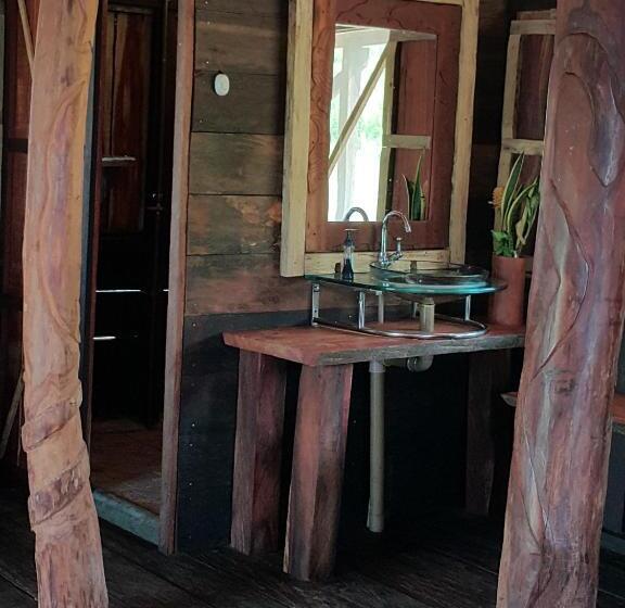 Suite with lake view, Cabaña Flotante Kurupira