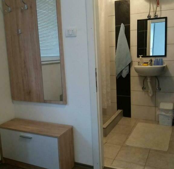 اتاق لوکس, Rooms Adrijana