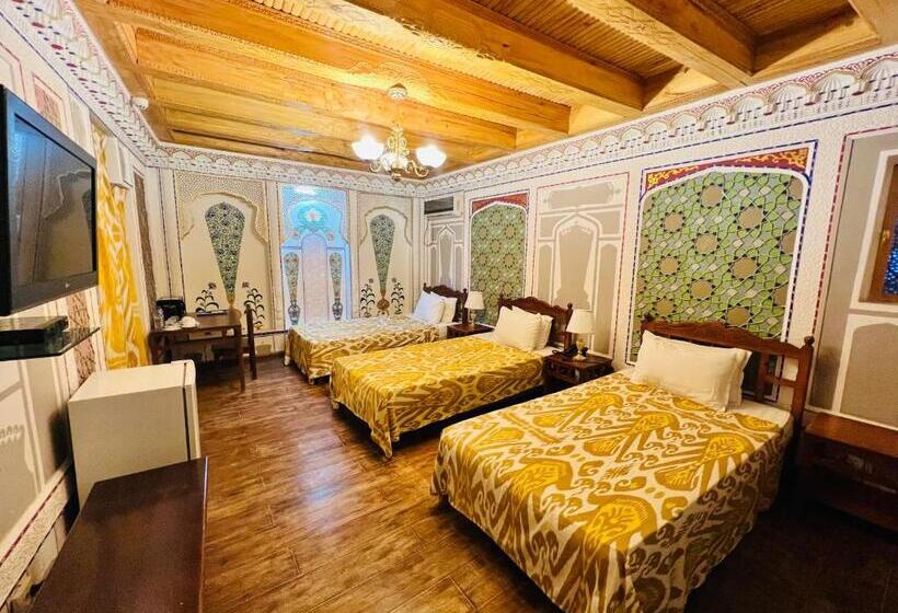 스탠다드 트리플 룸, Komil Bukhara Boutique