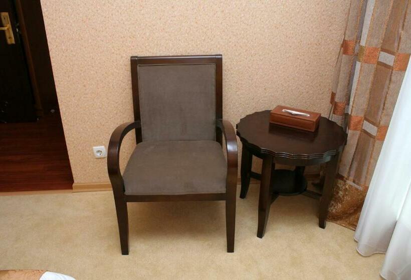 اتاق استاندارد یک نفره, Abai Inn   Nursaya