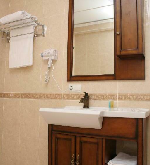 اتاق استاندارد, Abai Inn   Nursaya
