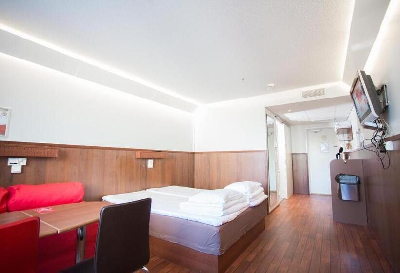 Standard-huone, Omena Hotel Jyväskylä