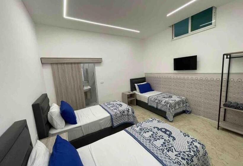 اتاق استاندارد سه نفره, Zaman Ya Zaman Boutique
