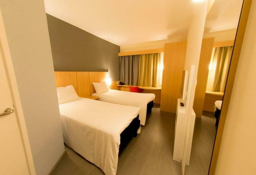 Номер Стандарт, Ibis Aracruz