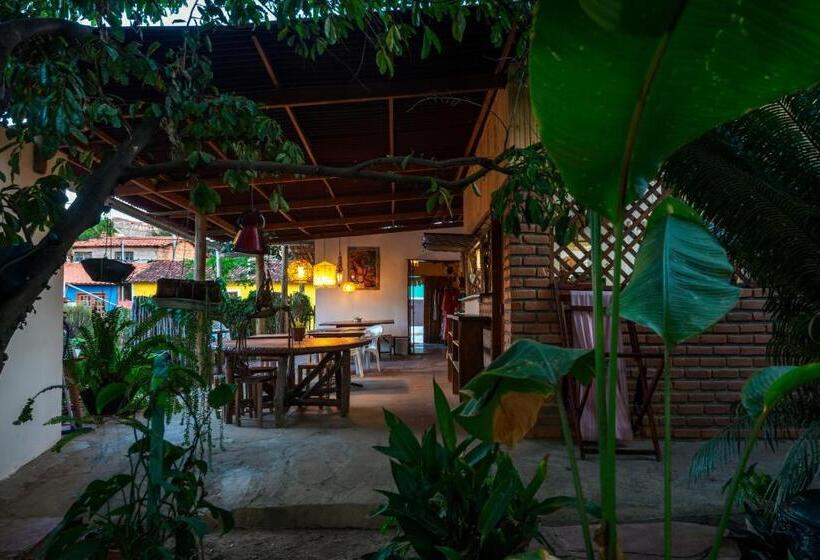 기본룸, Pousada Casa De Nomades