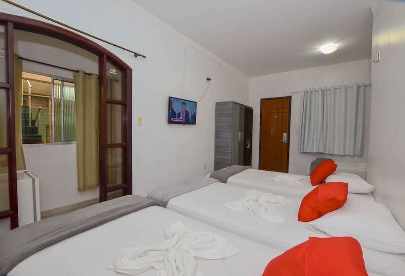 Quarto Quádruplo Estandar, Diamante Negro   Salvador