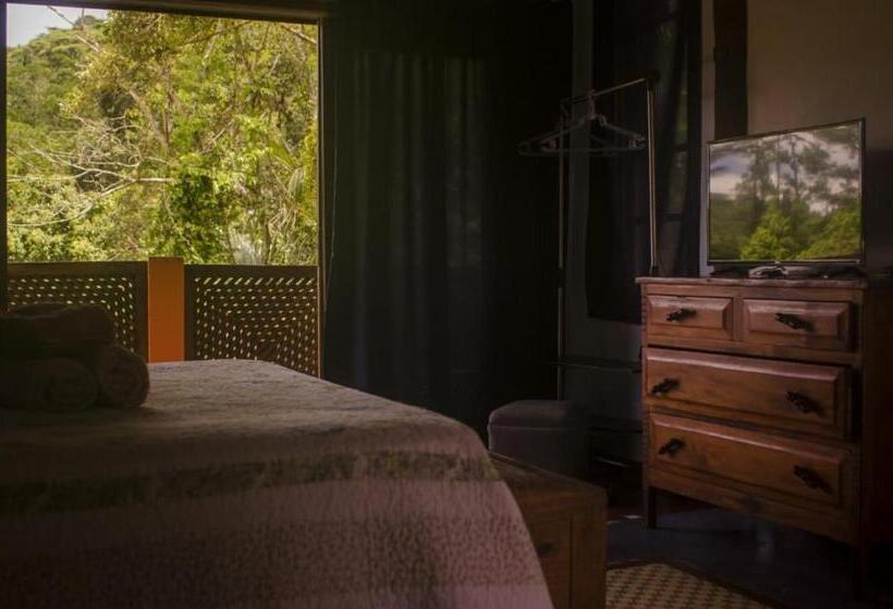 Suite with lake view, Lagamar Eco