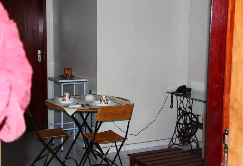 デラックスの４人部屋, Pousada   Flat Castor