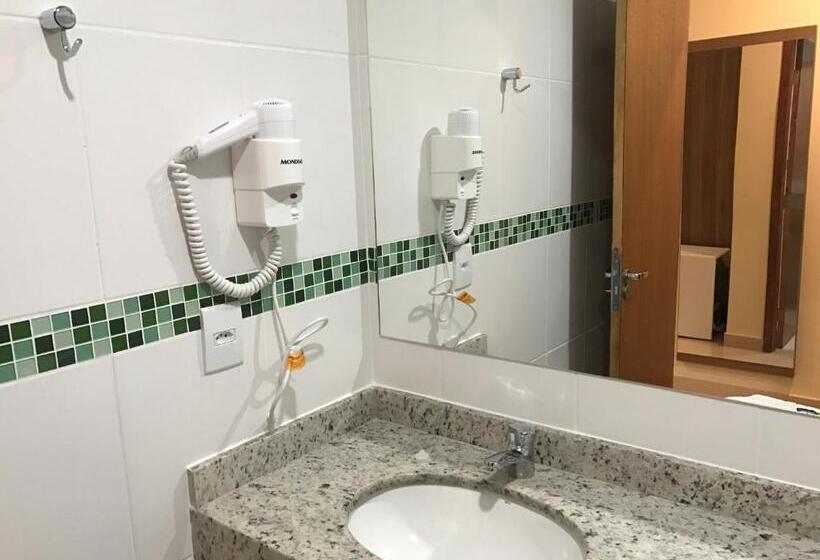 Quarto Estandar Individual, Resende Inn