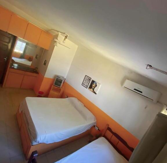 Номер Стандарт Трехместный, Ramon Hostel Bar