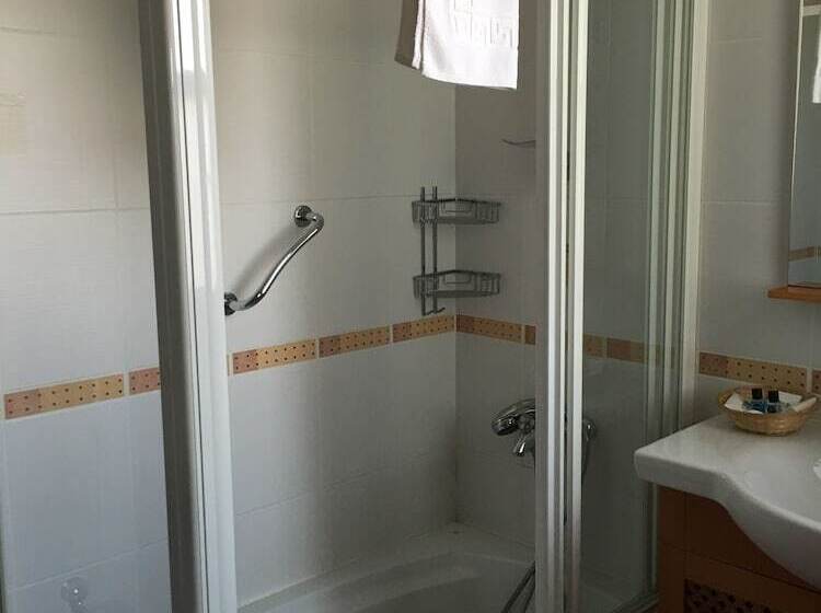 4 Bedroom Villa, Asur Hotel & Aparts & Villas