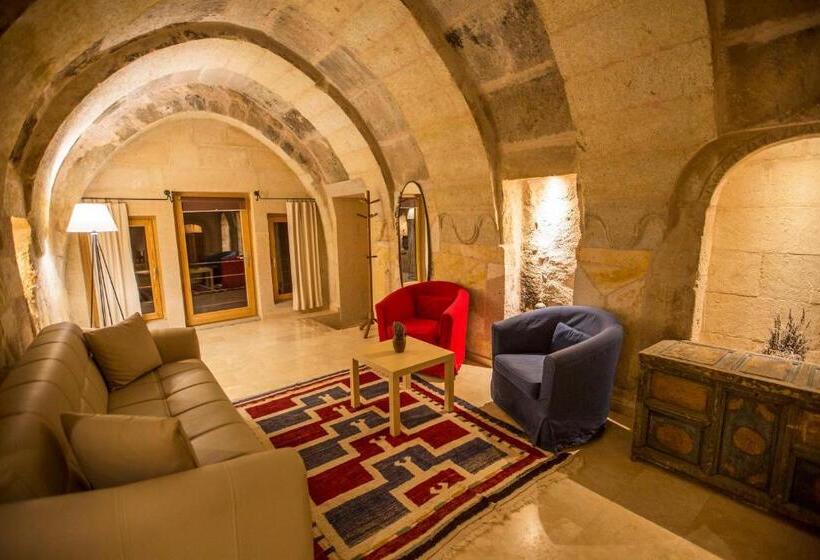 Family Suite, Kistar Cave