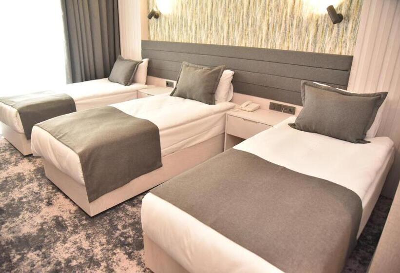 Номер Стандарт Трехместный, Yeşilyurt Park Otel