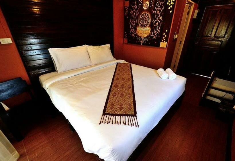 Номер Стандарт, Baanfai Guesthouse Chiangkhong