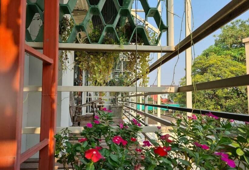 Номер Стандарт, The 8 Factory Hotel Phitsanulok