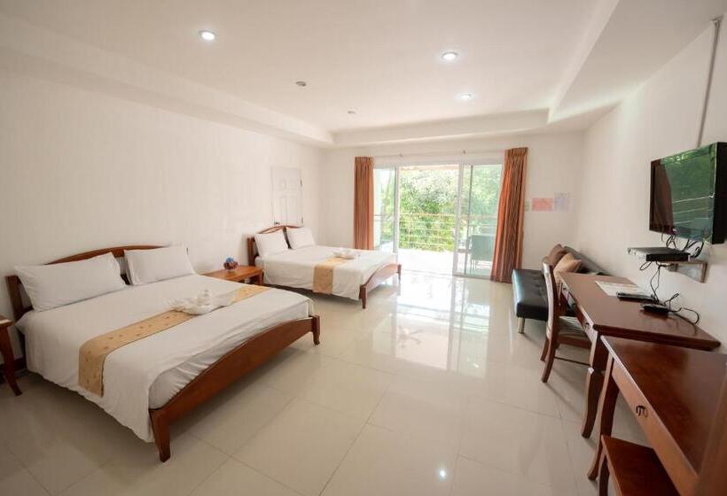 Четырехместный Номер Стандарт, Baan Suan Khun Ta And Golf Resort