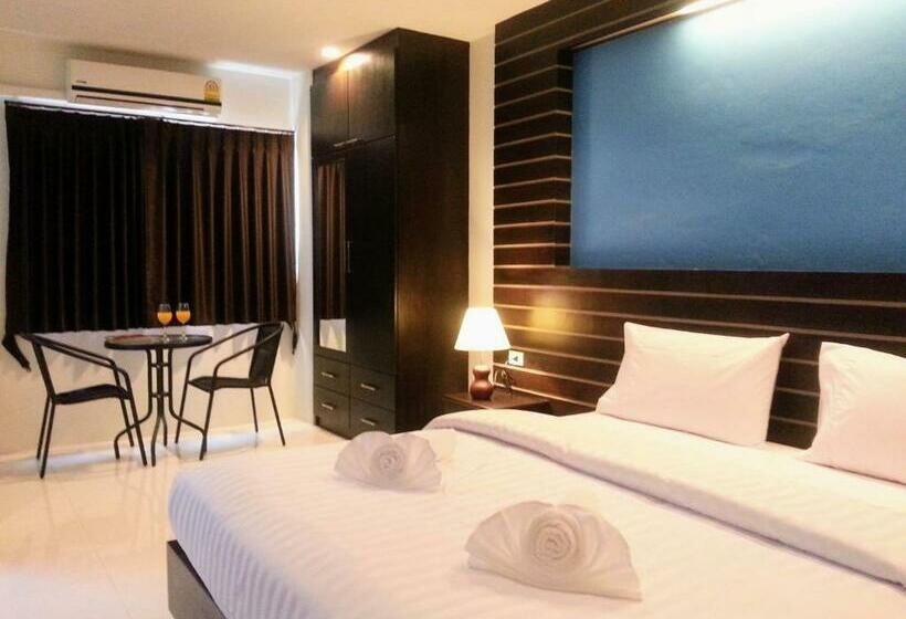 Quarto Deluxe, Purimas Resortel