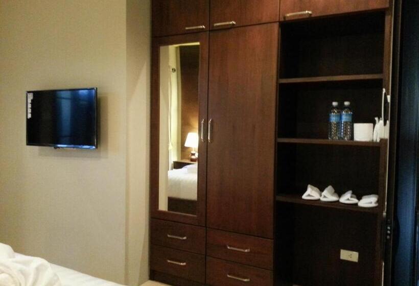Quarto Deluxe, Purimas Resortel