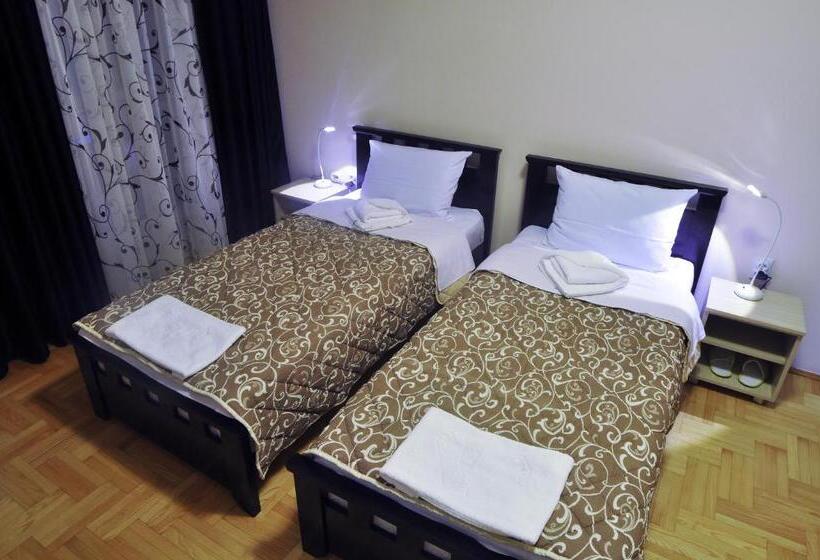 اتاق استاندارد با بالکن, Garni Hotel Lotos