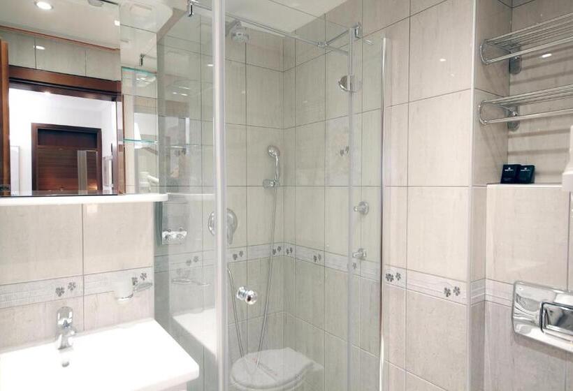 2 Bedroom Superior Room, Junior