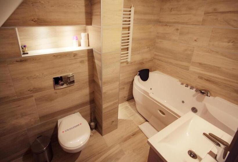 2 Bedroom Superior Room, Junior