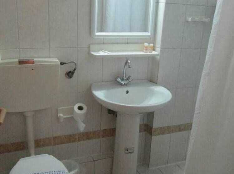 Четырехместный Номер Стандарт, Lito