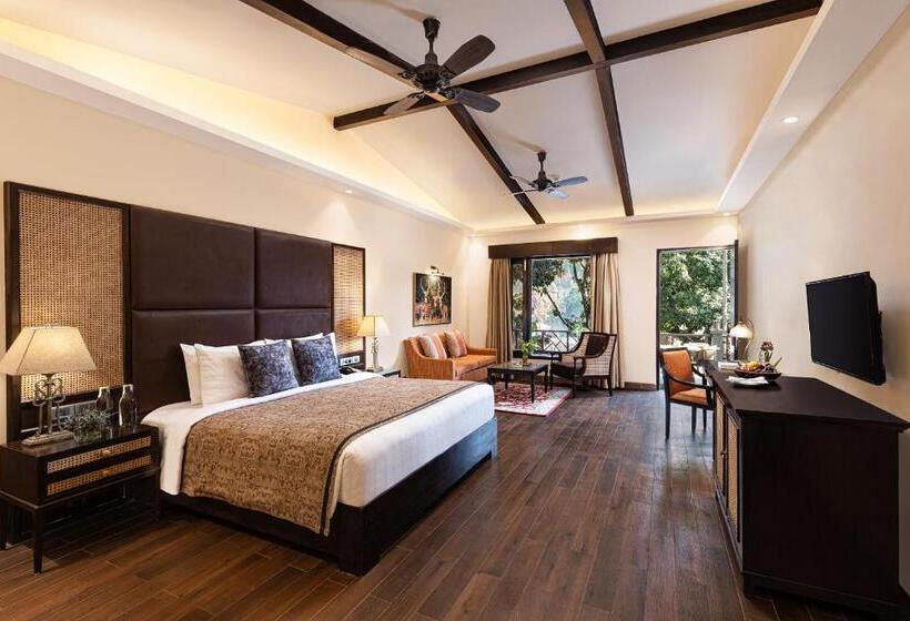 Номер Deluxe Кровать Кинг, Taj Corbett Resort And Spa Uttarakhand