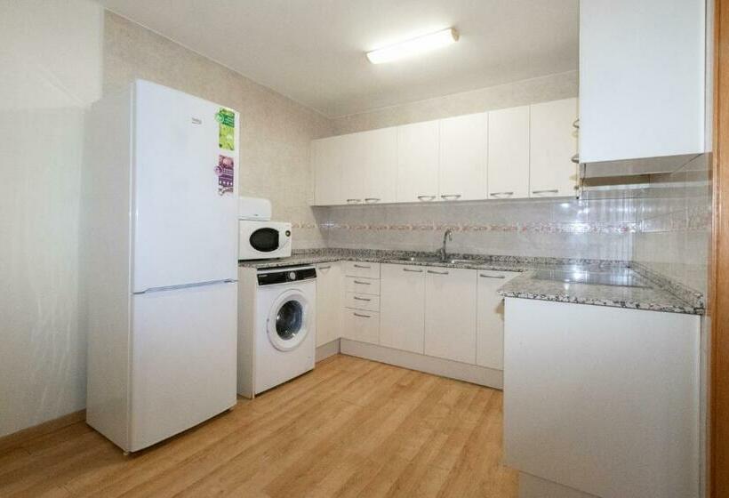 آپارتمان 2 خوابه, Apartamentos Pantebre 3000