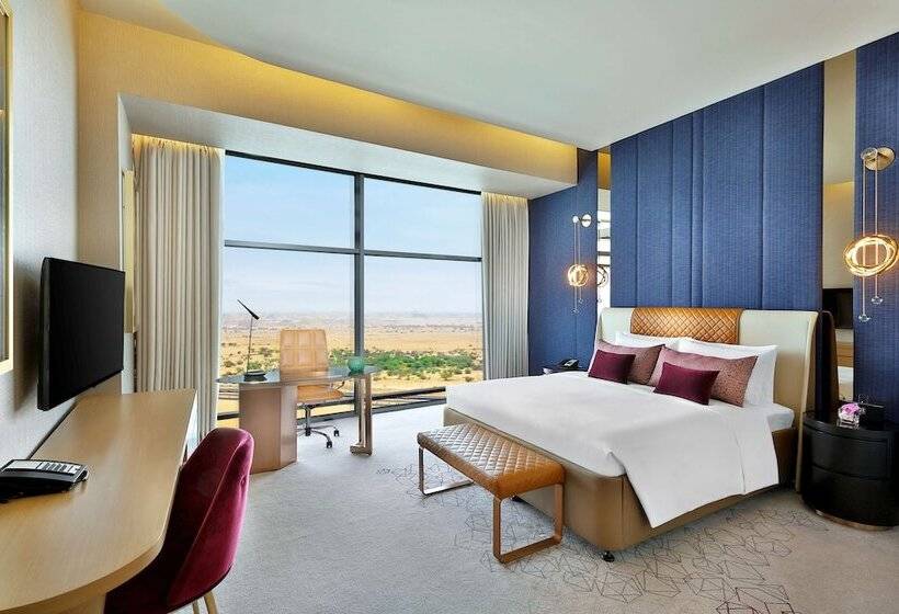 سوئیت 2 خوابه, Alrayyan Hotel Doha, Curio Collection By Hilton