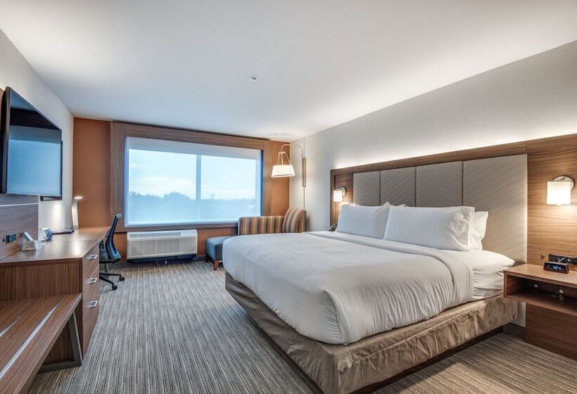 Suite, Holiday Inn Express & Suites Dallas North   Addison, An Ihg