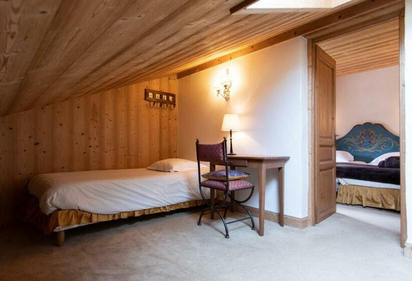 اتاق خانوادگی, La Maison Hôtel Les Peupliers