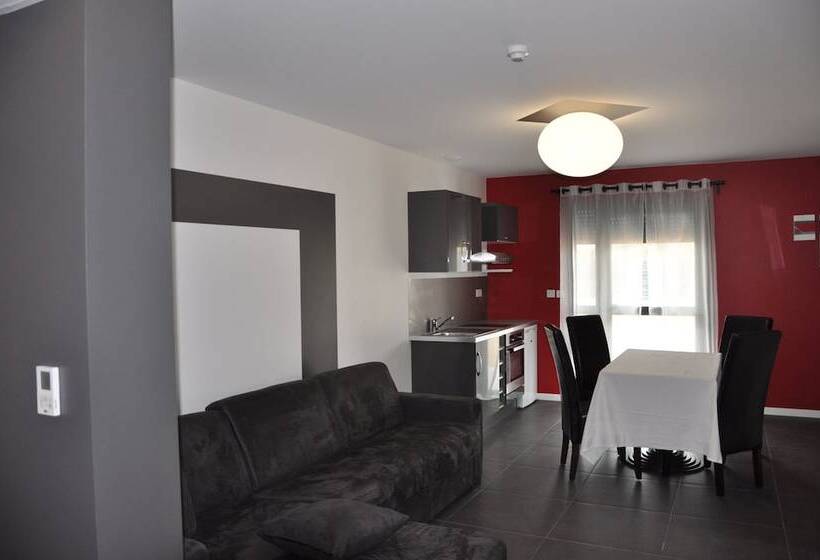 Номер Стандарт, The Originals City, Hôtel Des Arts, Montauban