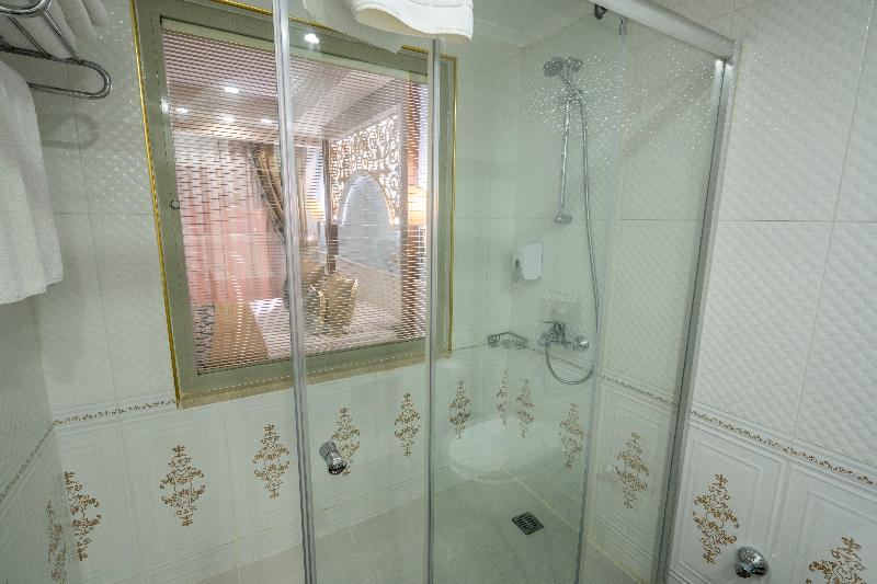 스위트, Theoxenia Residence