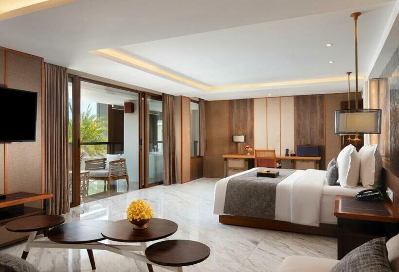 سوئیت با وان آب گرم, The Bandha Hotel & Suites