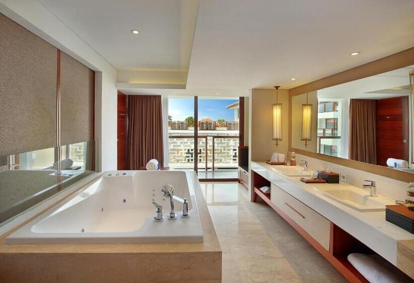 Люкс Повышенной Комфортности, The Bandha Hotel & Suites