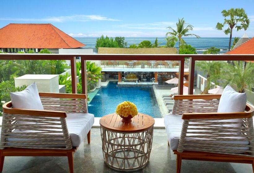 جناح مطلّ علي البحر مزود بجاكوزى, The Bandha Hotel & Suites