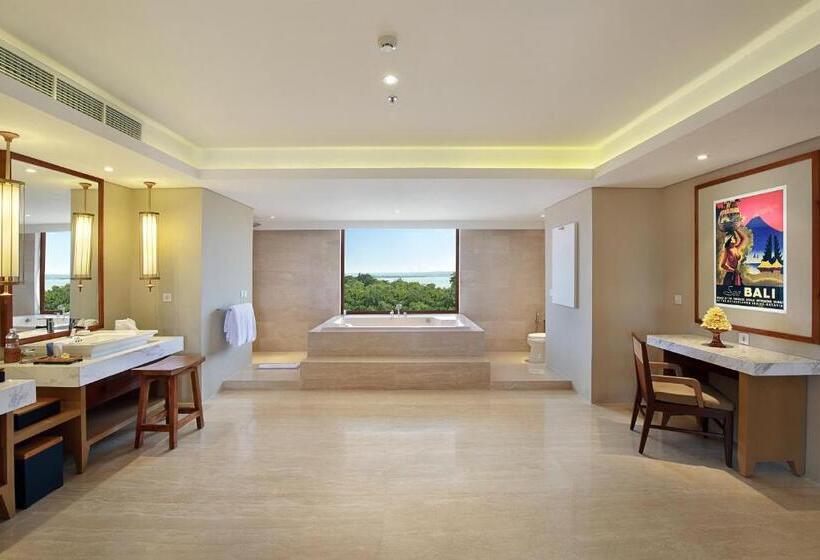 سوئیت رویال, The Bandha Hotel & Suites