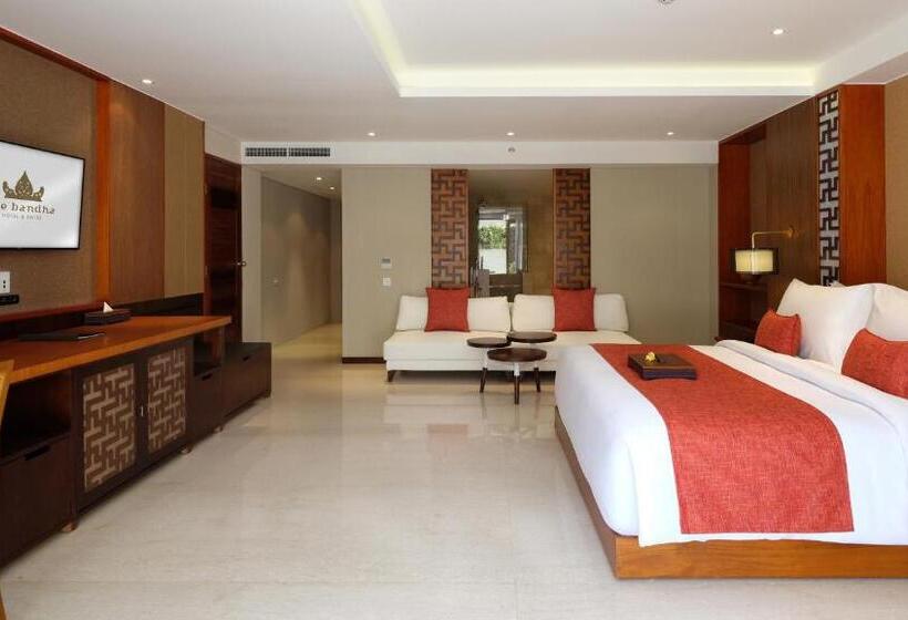 سوئیت جونیور با تراس, The Bandha Hotel & Suites