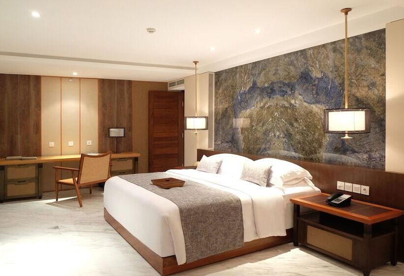 سوییت با چشم‌انداز دریا, The Bandha Hotel & Suites
