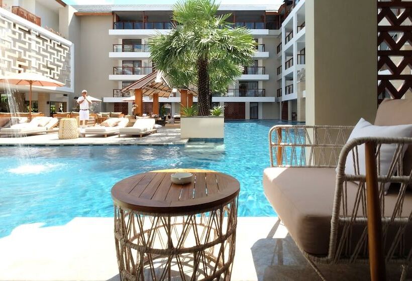 Номер Премиум, The Bandha Hotel & Suites