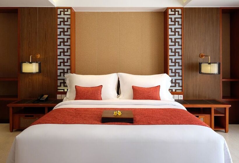 Полулюкс Одноместный с Террасой, The Bandha Hotel & Suites