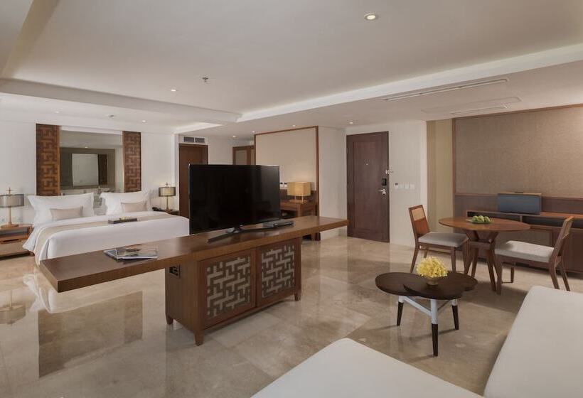 Трехместный Номер Deluxe, The Bandha Hotel & Suites