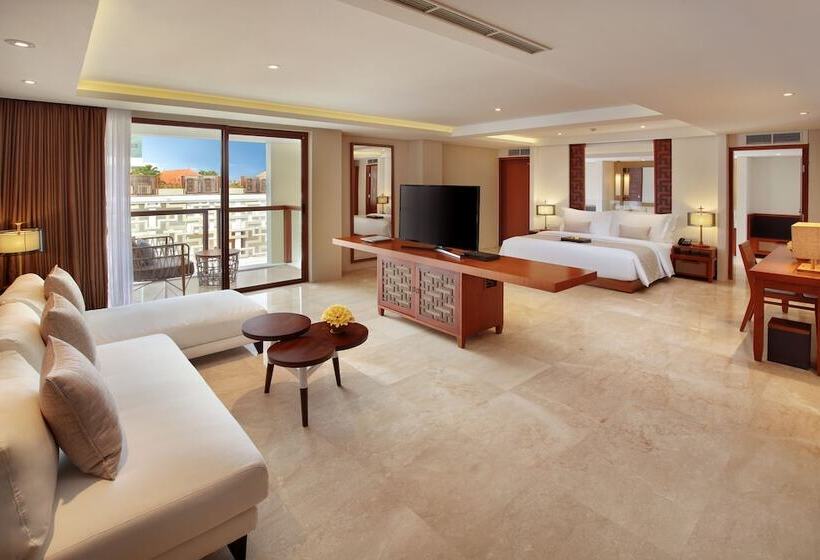 سوییت لوکس, The Bandha Hotel & Suites