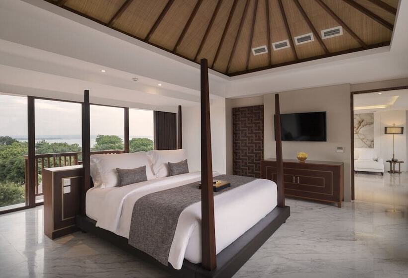 Королевский Люкс, The Bandha Hotel & Suites