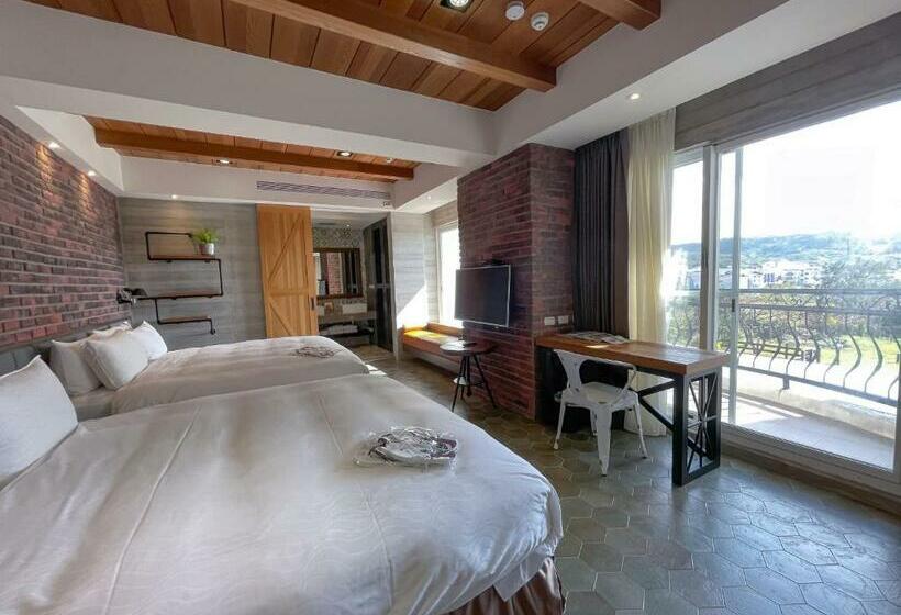 اتاق استاندارد چهار تخته با چشم‌انداز دریا, Kenting 4 Sisters Villa